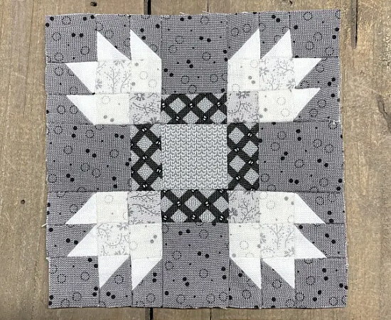  Bear Cubs Round the Campfire Block Pattern