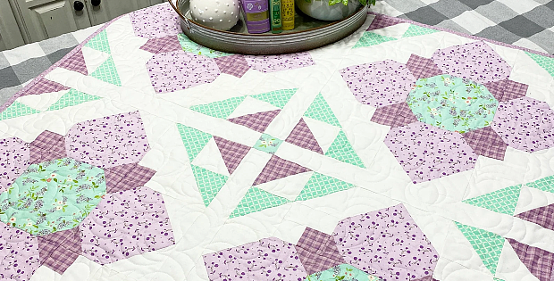 Beautiful Blossoms Table Topper Pattern