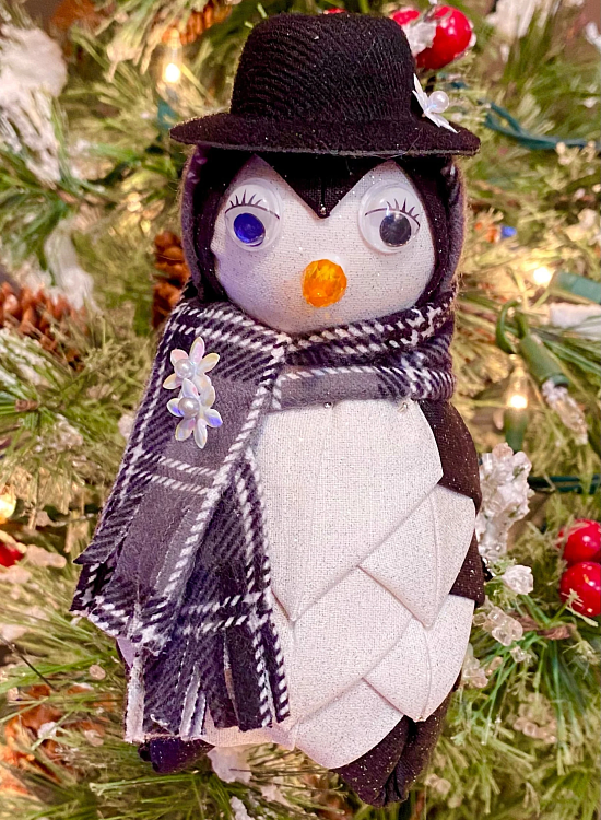 Penguin Ornament Pattern