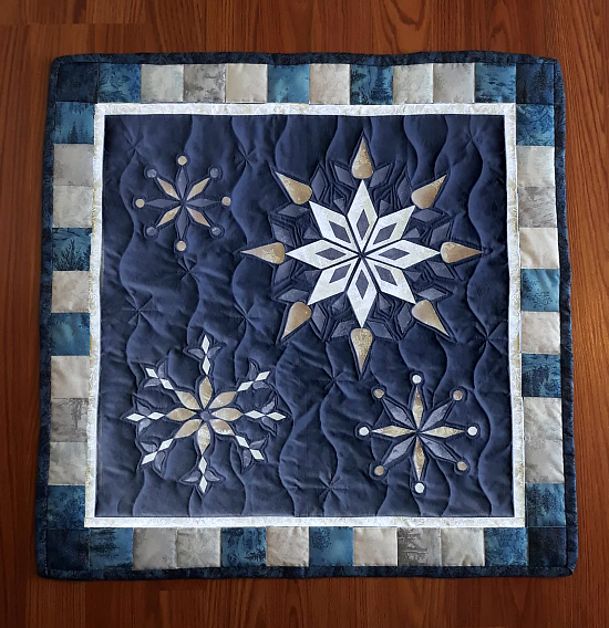 Winter Snowflakes Quilt Pattern