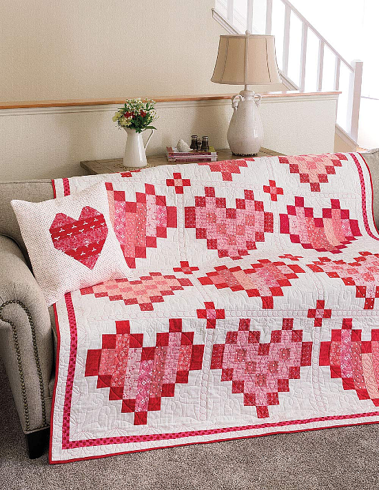 Pat Sloan's Holiday Celebrations: 17 Quilts and More for 6 Seasonal Occasions