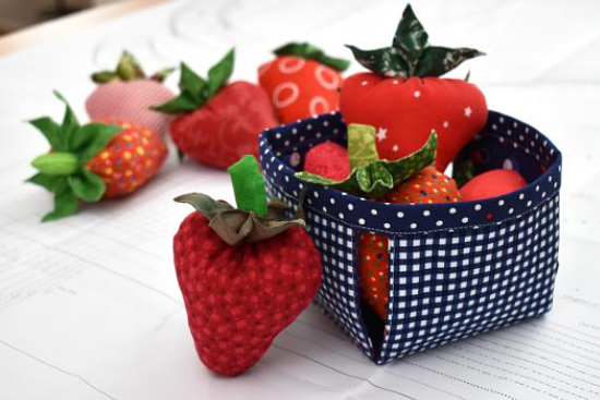 How to Make a Strawberry Pincushion