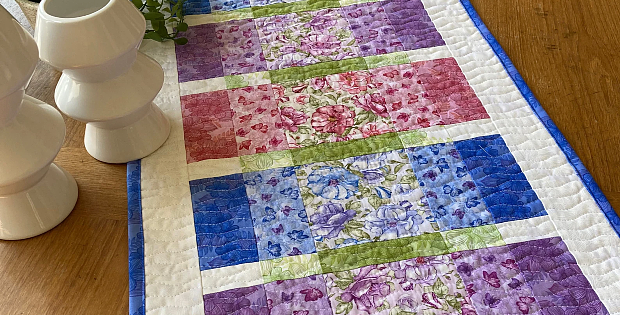 Off the Rails Table Runner Pattern