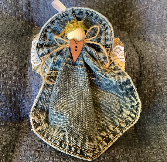 Make Charming Angels From Old Jean Pockets