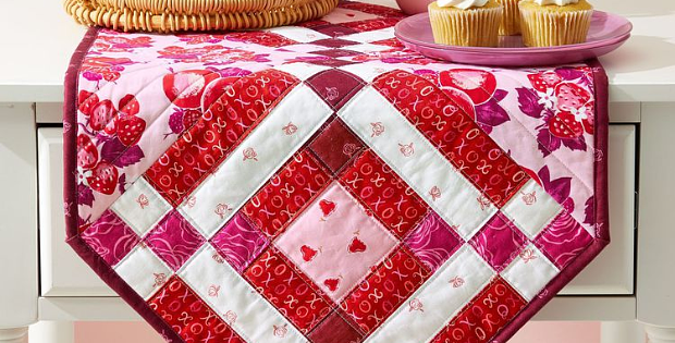 Valentine's Day Table Runner Pattern