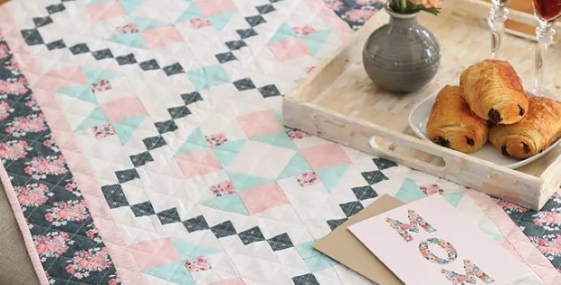 Tulip Path Table Runner Pattern