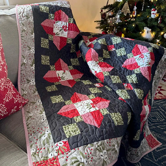 Vinca Blossom Quilt Pattern