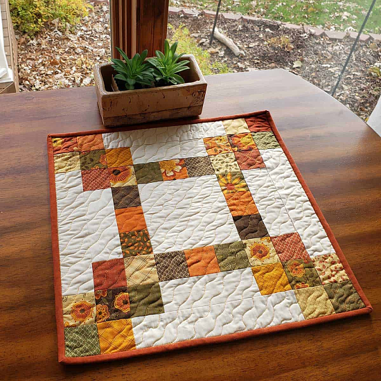 Easy Autumn Table Topper Tutorial