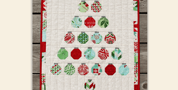 Christmas Baubles Wall Quilt