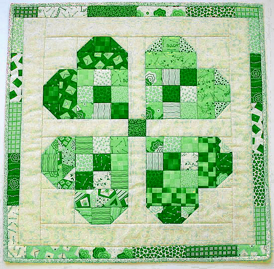 St. Patrick's Day Table Topper Pattern