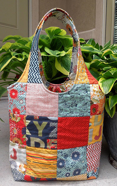 This Charming Bag is Reversible - Quilting Digest