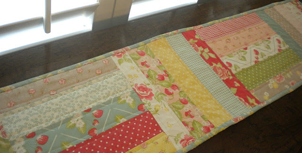 Simple Table Runner