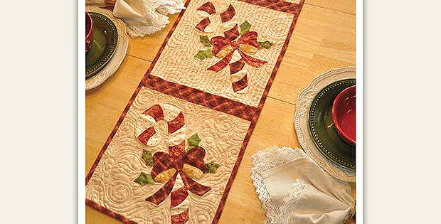 Vintage December Table Runner Pattern