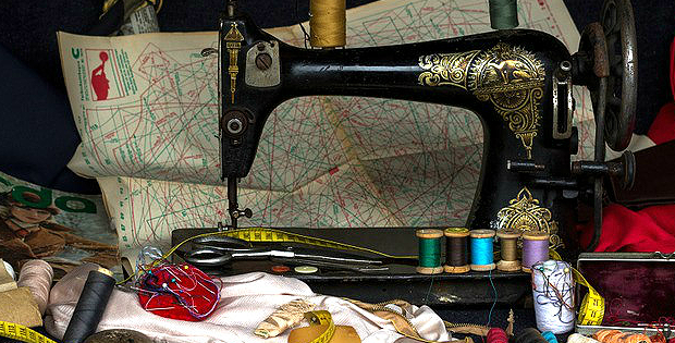 8 Reasons to Own and Use a Vintage Sewing Machine