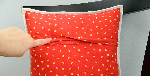 Putting A Zipper In A Pillow