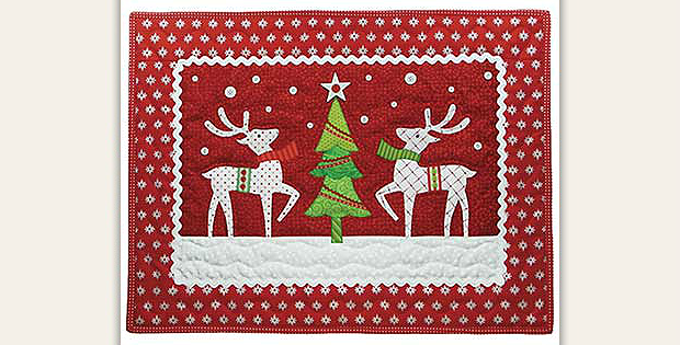 Reindeer Holiday Wall Hanging Pattern