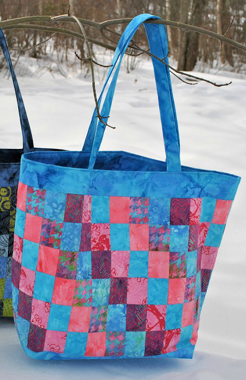 Make a Generously Sized Tote from Jelly Roll Strips - Quilting Digest