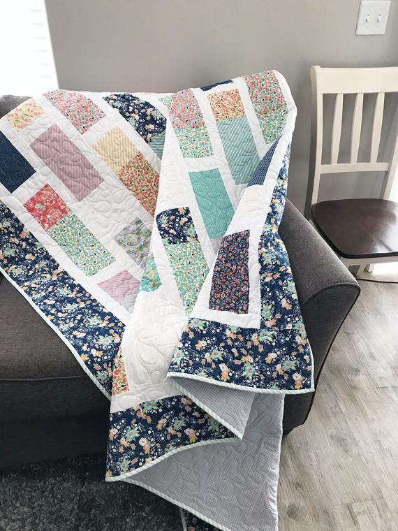 Choose A Beautiful Layer Cake For This Charming Quilt Quilting Digest