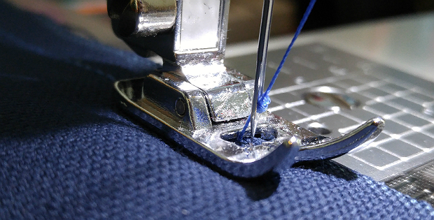 Shredding and Breaking Thread - Troubleshooting Guide - Quilting Digest