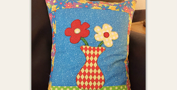 Big Blooms Toss Pillow Pattern