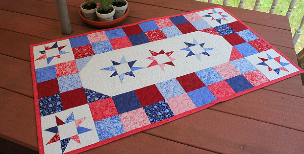 Wonky Star Table Topper Tutorial