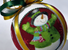 "Circle Picture Window" Kimekomi Christmas Ornament Pattern