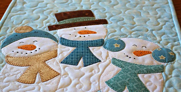 Snowmen Table Runner Pattern