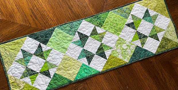 Lucky Charm Table Runner Pattern