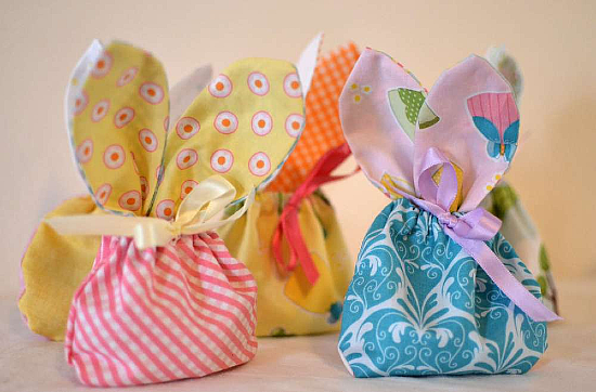 Make Cute Easter Treat Bags from Charm Squares - Quilting Digest