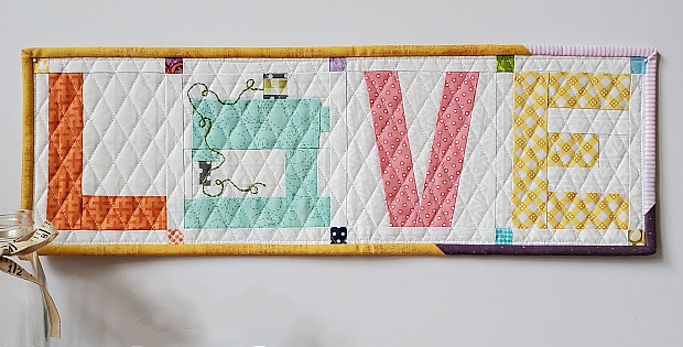 Love to Sew Mini Quilt Pattern