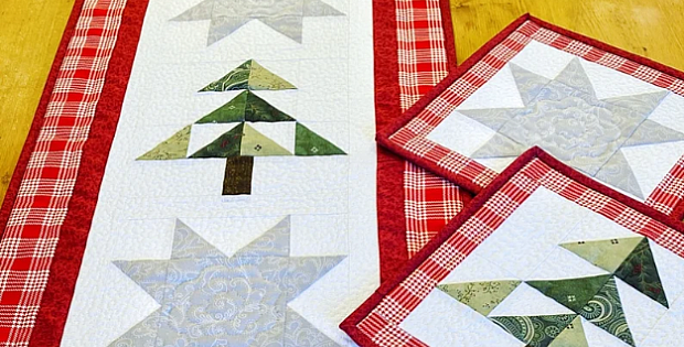 Christmas Table Runner and Mug Rug Pattern