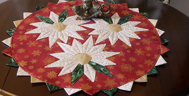 Poinsettia Table Topper Pattern