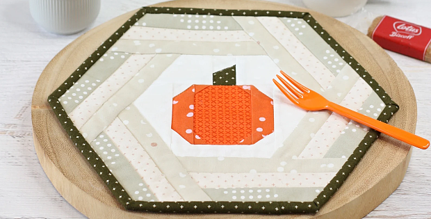 Hexie Pumpkin Placemat Pattern