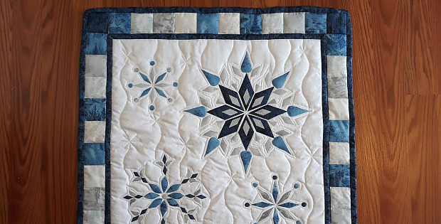 Winter Snowflakes Quilt Pattern