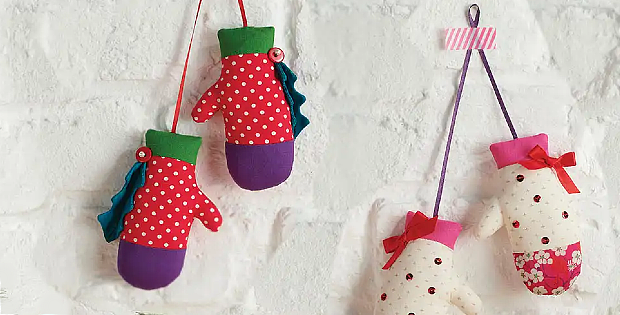 Mitten Tree Decorations Tutorial