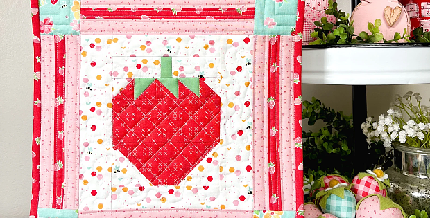 Strawberry Mini Quilt Pattern