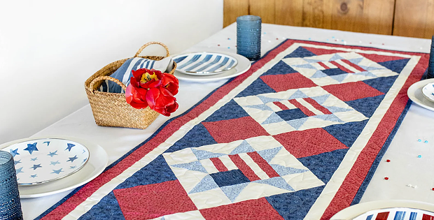 Land of Liberty Patriotic Table Runner and Wallhanging Pattern
