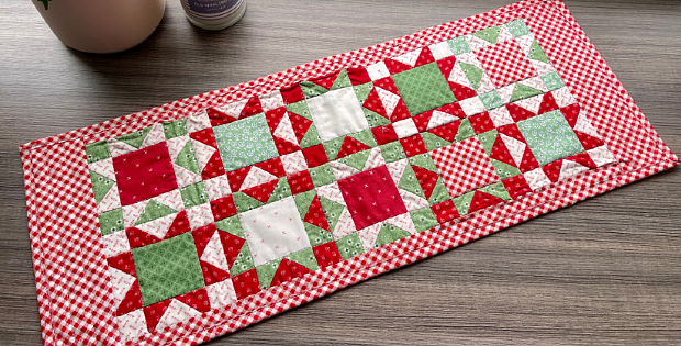 Little Stars Table Runner Tutorial