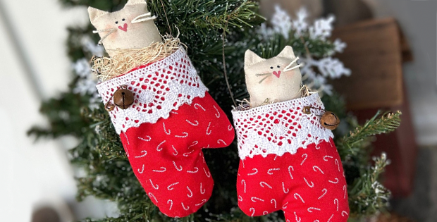 Candy Cane Kittens Ornament Pattern