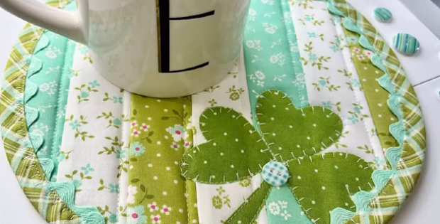 Cute and Lucky Fabric Mat or Coaster Tutorial