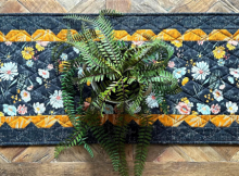 Sassy Scalloped Table Runner Pattern