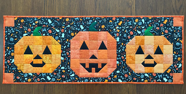 Jolly Jack-O-Lantern Table Runner Pattern