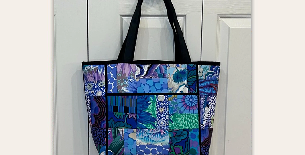 Charming 8 Pocket Tote Bag Pattern
