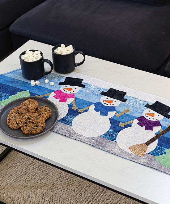 Smiling Snowmen Table Runner Pattern