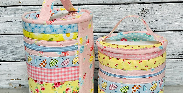 Berry Carry All Case Pattern