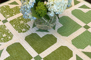 Farmhouse Flowers Table Topper Quilt Pattern