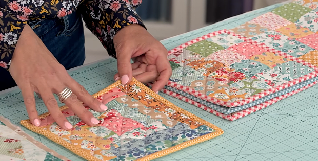 Use Scraps and Towels for Pretty Potholders